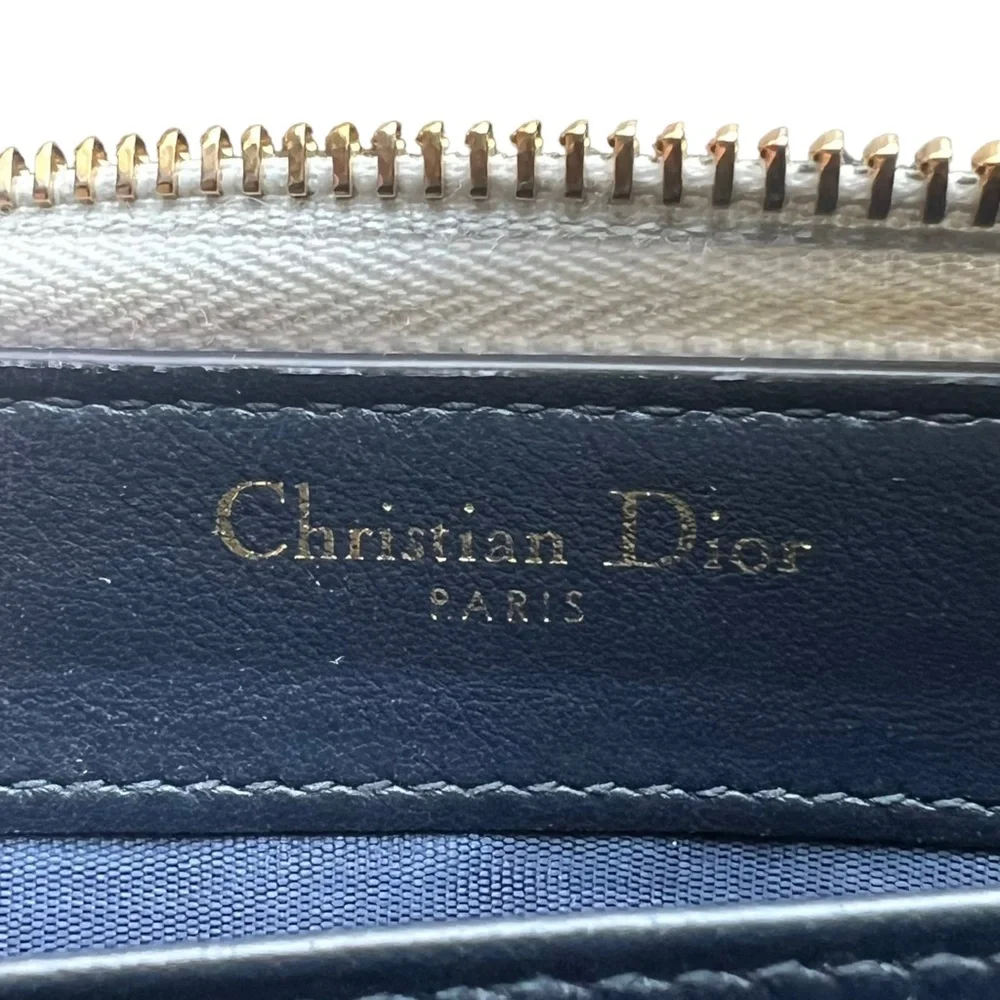 Dior Vibe Voyageur Zip Around Wallet